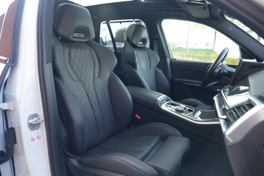 BMW X5 xDrive50e M-Sport Pro M-Seats Sky-Lounge CoPilot