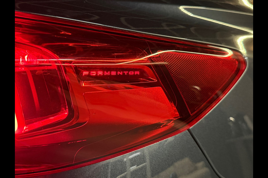 CUPRA Formentor 1.4 e-Hybrid VZ Copper Edition 245 PK |Performance | Pano |Keyl | Kuip