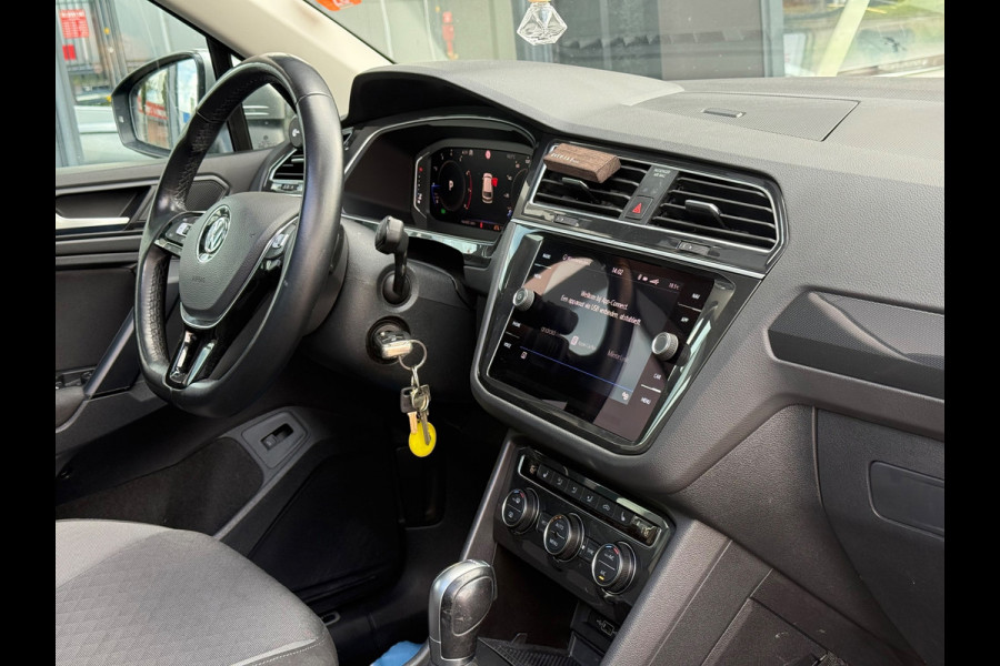 Volkswagen Tiguan 1.5 TSI ACT Business | Pano | Virtual | ACC