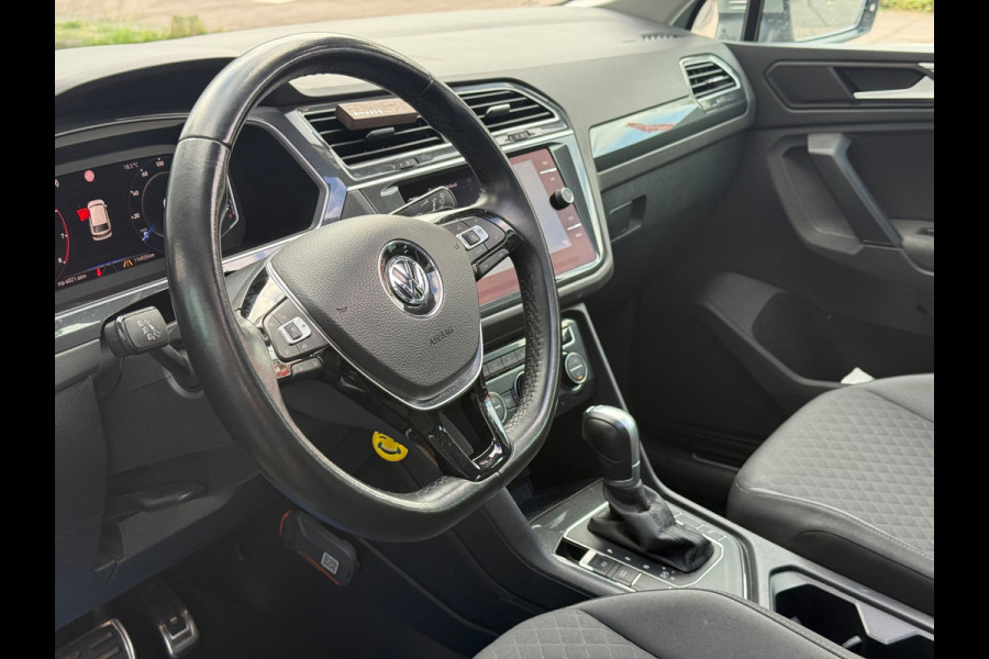 Volkswagen Tiguan 1.5 TSI ACT Business | Pano | Virtual | ACC