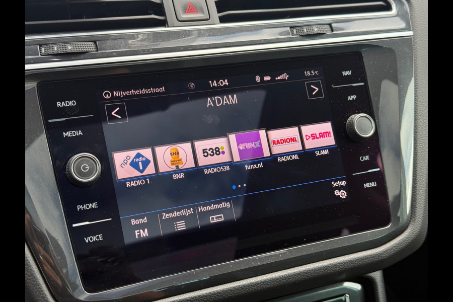 Volkswagen Tiguan 1.5 TSI ACT Business | Pano | Virtual | ACC
