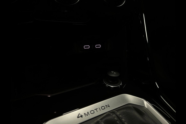 Volkswagen T-Roc 2.0 TSI 4Motion R | ACC | Beats | Pano