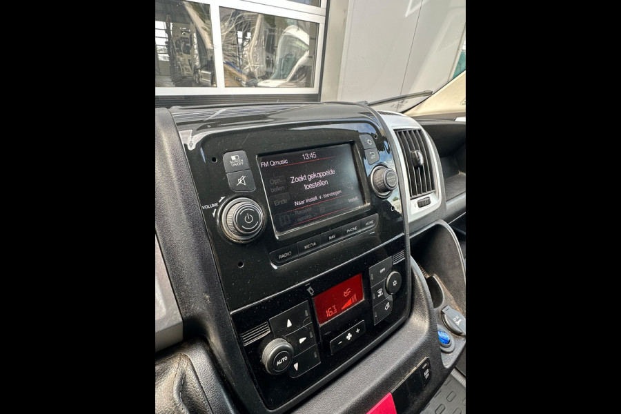 Fiat Ducato 35 2.3 MultiJet L2H2 > 177pk/Trekhaak/Cruise control/navigatie...