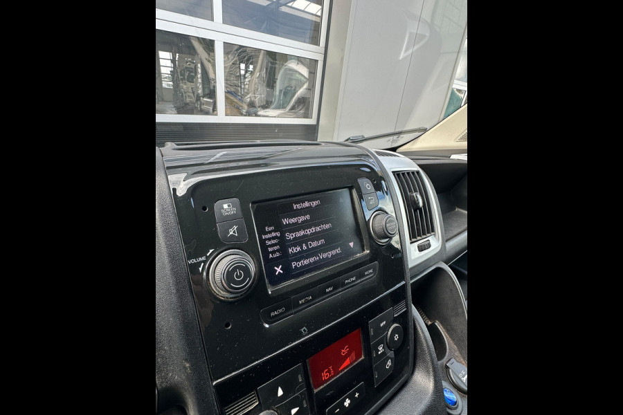 Fiat Ducato 35 2.3 MultiJet L2H2 > 177pk/Trekhaak/Cruise control/navigatie...