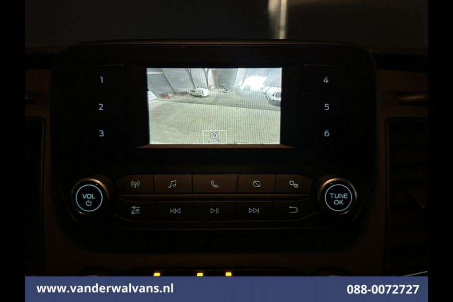 Ford Transit 2.0 TDCI 155pk Bakwagen 225cm Hoog Laadklep Euro6 Airco | Camera | Cruisecontrol | Verwarmde voorruit Bijrijdersbank
