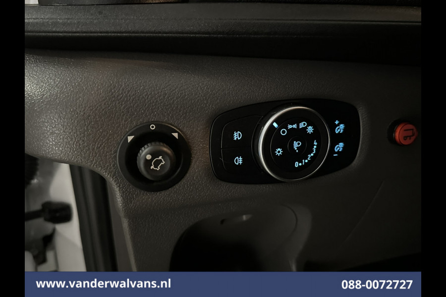 Ford Transit 2.0 TDCI 155pk Bakwagen 225cm Hoog Laadklep Euro6 Airco | Camera | Cruisecontrol | Verwarmde voorruit Bijrijdersbank