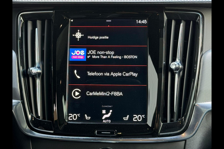 Volvo V90 2.0 T4 210PK R-DESIGN POLESTAR ENGINEERD | LUXURY LINE - PANORAMISCH SCHUIF/KANTEL DAK/HEAD-UP DISPLAY/PARK ASSIST CAMERA ACHTER/MET LEER BEKLEED DASHBOARD | PREMIUM AUDIO BY HARMAN KARDON PREMIUM AUDIO | R-DESIGN GEPERFOREERD NAPPA LEDEREN BEKLEDING MET CONTOURSTOELEN (SPORTSTOELEN) MET VERSTELBARE ZITVERLENGING | POWERSEATS -ELEKTRISCH VERSTELBARE VOORSTOELEN MET GEHEUGEN FUNCTIE OP BEIDE STOELEN | SCANDINAVIAN LINE - PARKEERVERWARMING MET TIMER (STANDKACHEL) / STOEL & STUUR VERWARMING / ACHTERBANK VERWARMING | ADAPTIVE CRUISECONTROL MET PILOT ASSIST | FULL LED KOPLA
