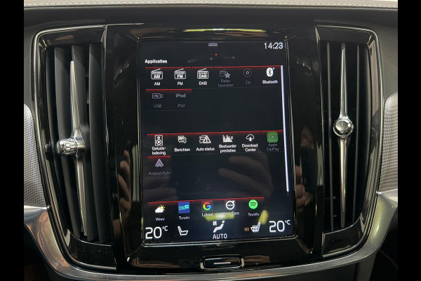 Volvo V90 2.0 T4 210PK R-DESIGN POLESTAR ENGINEERD | LUXURY LINE - PANORAMISCH SCHUIF/KANTEL DAK/HEAD-UP DISPLAY/PARK ASSIST CAMERA ACHTER/MET LEER BEKLEED DASHBOARD | PREMIUM AUDIO BY HARMAN KARDON PREMIUM AUDIO | R-DESIGN GEPERFOREERD NAPPA LEDEREN BEKLEDING MET CONTOURSTOELEN (SPORTSTOELEN) MET VERSTELBARE ZITVERLENGING | POWERSEATS -ELEKTRISCH VERSTELBARE VOORSTOELEN MET GEHEUGEN FUNCTIE OP BEIDE STOELEN | SCANDINAVIAN LINE - PARKEERVERWARMING MET TIMER (STANDKACHEL) / STOEL & STUUR VERWARMING / ACHTERBANK VERWARMING | ADAPTIVE CRUISECONTROL MET PILOT ASSIST | FULL LED KOPLA