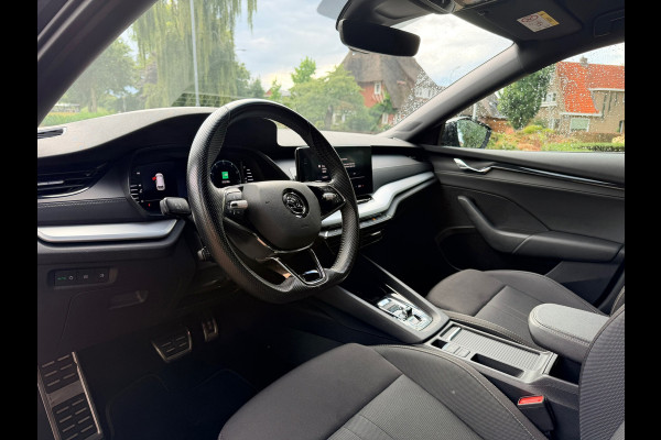 Škoda Octavia Combi 1.0 e-TSI Sport Business | DSG | CarPlay | Trekhaak | Luxe!