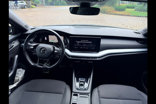 Škoda Octavia Combi 1.0 e-TSI Sport Business | DSG | CarPlay | Trekhaak | Luxe!