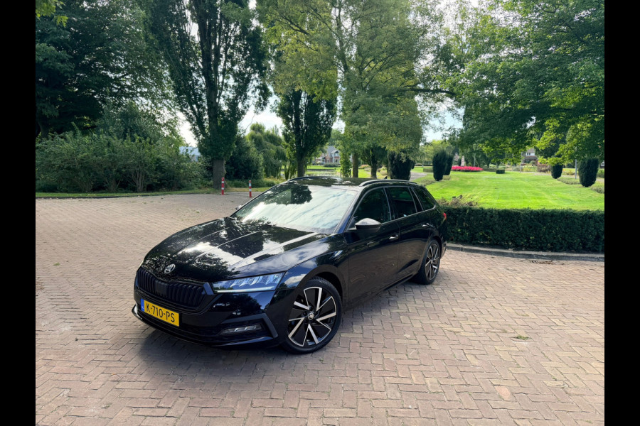 Škoda Octavia Combi 1.0 e-TSI Sport Business | DSG | CarPlay | Trekhaak | Luxe!