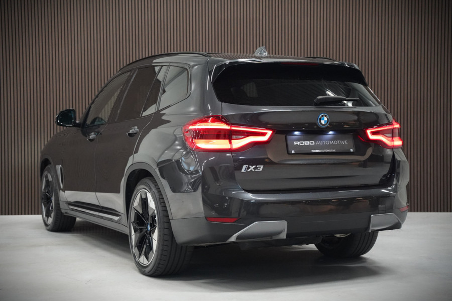 BMW iX3 High Executive 80 kWh | Panoramadak | Harman Kardon | Stoelverwarming | Adaptive Cruise Control | Head-Up Display | Memory Seat | 360 Camera | Ambiance Verlichting | Adaptief Onderstel | Adaptive LED | Trekhaak |