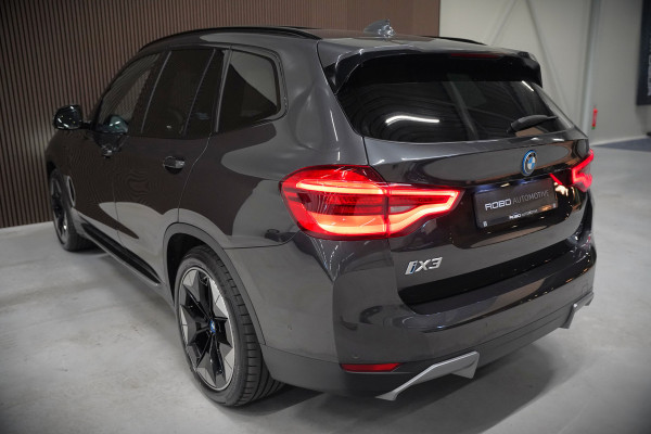 BMW iX3 High Executive 80 kWh | Panoramadak | Harman Kardon | Stoelverwarming | Adaptive Cruise Control | Head-Up Display | Memory Seat | 360 Camera | Ambiance Verlichting | Adaptief Onderstel | Adaptive LED | Trekhaak |