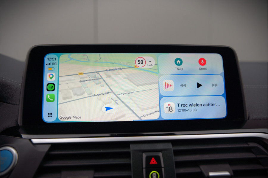BMW iX3 High Executive 80 kWh | Panoramadak | Harman Kardon | Stoelverwarming | Adaptive Cruise Control | Head-Up Display | Memory Seat | 360 Camera | Ambiance Verlichting | Adaptief Onderstel | Adaptive LED | Trekhaak |