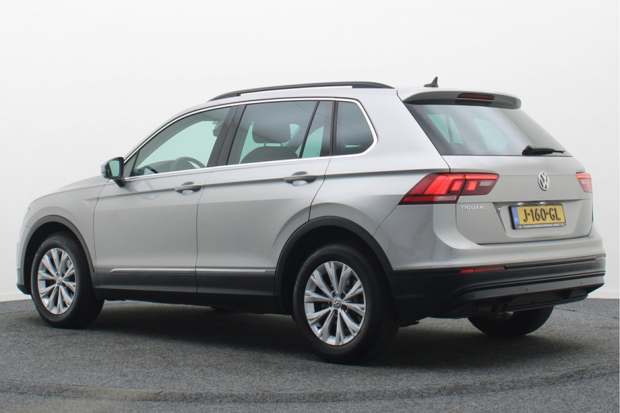 Volkswagen Tiguan 1.5 TSI Comfortline Navigatie, ACC, Apple CarPlay, Climate-/Cruise Control, PDC, 17"