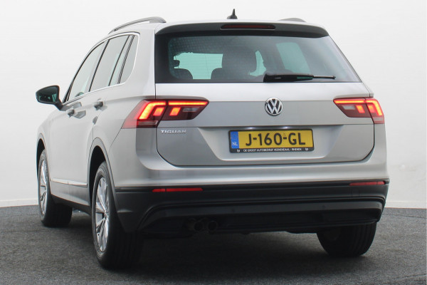 Volkswagen Tiguan 1.5 TSI Comfortline Navigatie, ACC, Apple CarPlay, Climate-/Cruise Control, PDC, 17"