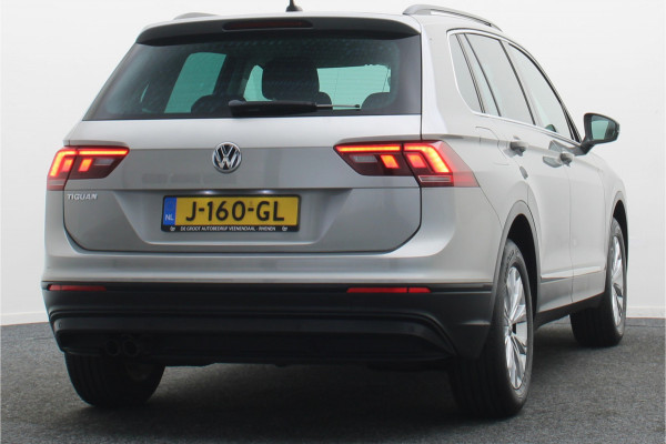 Volkswagen Tiguan 1.5 TSI Comfortline Navigatie, ACC, Apple CarPlay, Climate-/Cruise Control, PDC, 17"