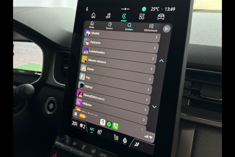 Renault Captur 1.3 160 PK STOEL/STUUR .VERW TECHNO 4 CIL CAMERA 18''LMV PURE VISION LED 10'' R-LINK NAVI 2025 EDC-automaat (Efficiënt Dual Clutch) 7 Versnellingen 1200KG Trekgewicht copy