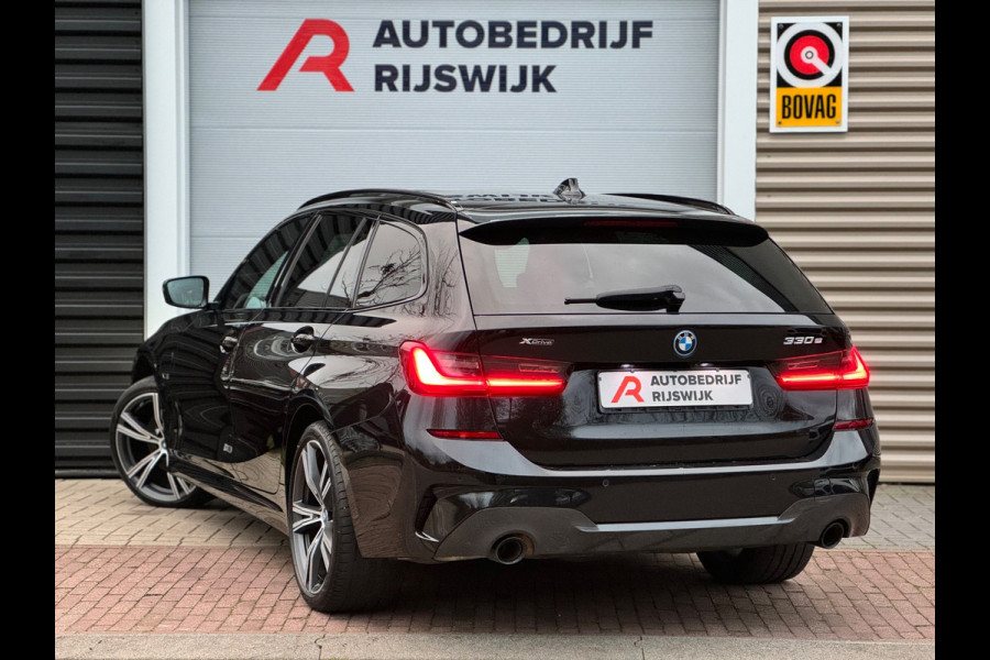 BMW 3 Serie Touring 330e xDrive Business Edition Plus Carbon/360
