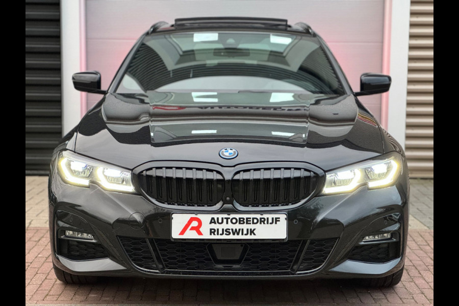 BMW 3 Serie Touring 330e xDrive Business Edition Plus Carbon/360