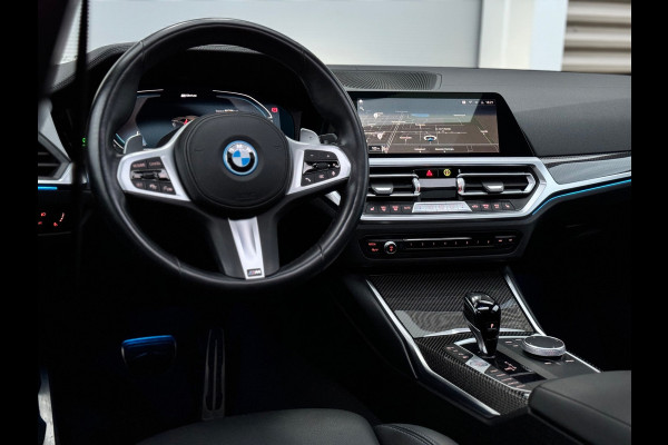 BMW 3 Serie Touring 330e xDrive Business Edition Plus Carbon/360