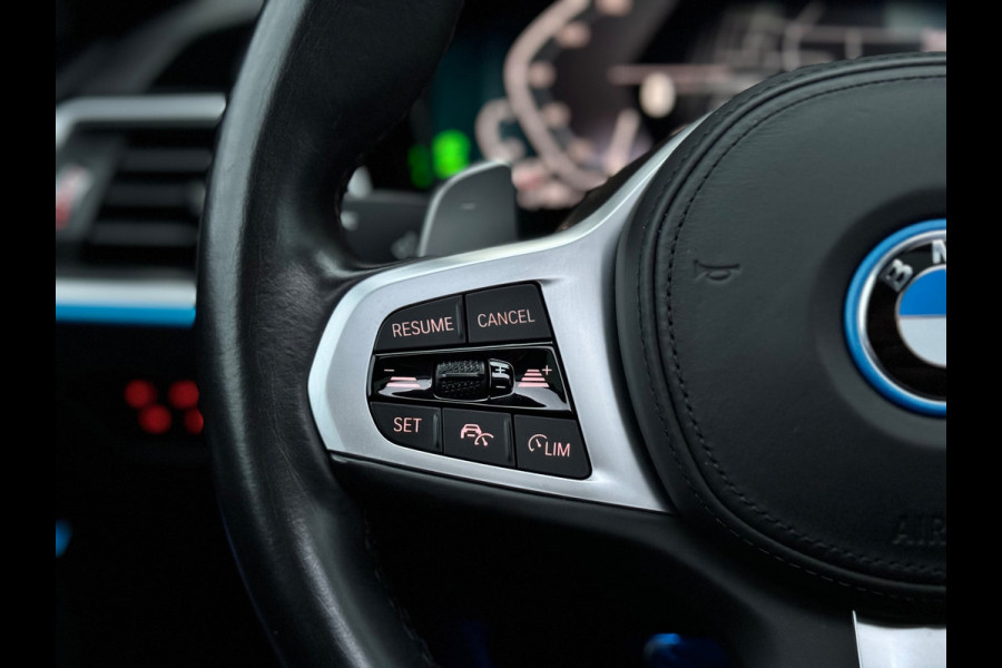 BMW 3 Serie Touring 330e xDrive Business Edition Plus Carbon/360