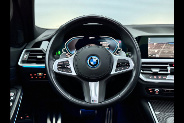 BMW 3 Serie Touring 330e xDrive Business Edition Plus Carbon/360