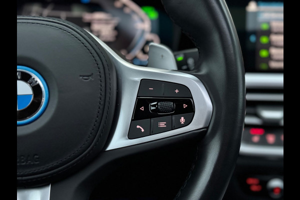 BMW 3 Serie Touring 330e xDrive Business Edition Plus Carbon/360