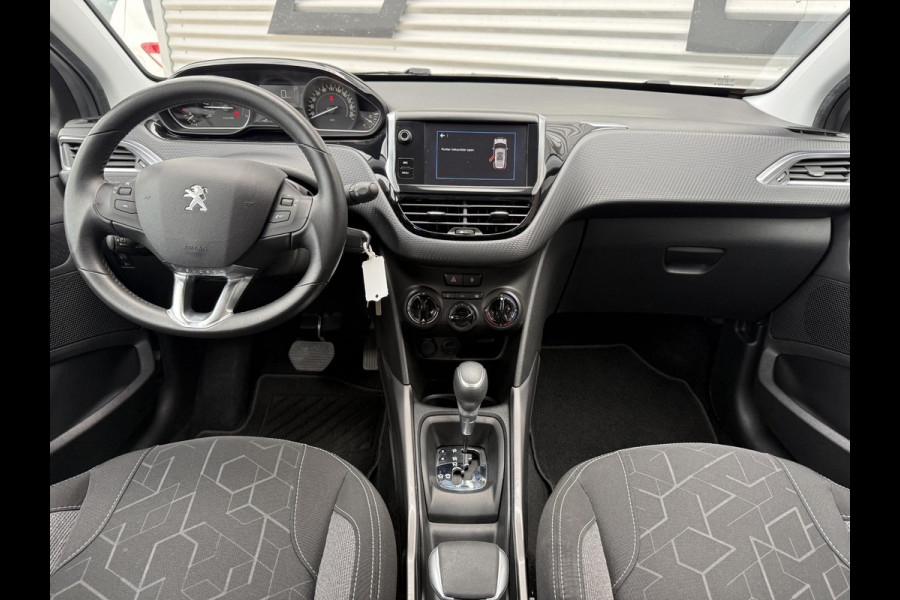 Peugeot 2008 1.2 PureTech Blue Lion 2e Eigenaar|Navi|Carplay|Airco|PDC|Cruise|D-riem vv in 2024|N.A.P|APK tot 11-2026