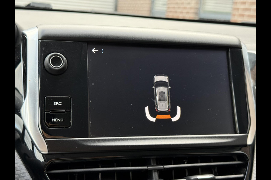 Peugeot 2008 1.2 PureTech Blue Lion 2e Eigenaar|Navi|Carplay|Airco|PDC|Cruise|D-riem vv in 2024|N.A.P|APK tot 11-2026