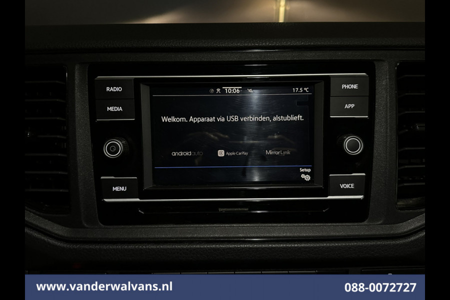 Volkswagen Crafter 2.0 TDI 141pk L3H2 L2H1 Euro6 Airco | Camera | Apple Carplay | Android Auto Parkeersensoren, Bijrijdersbank, 3000kg trekvermogen