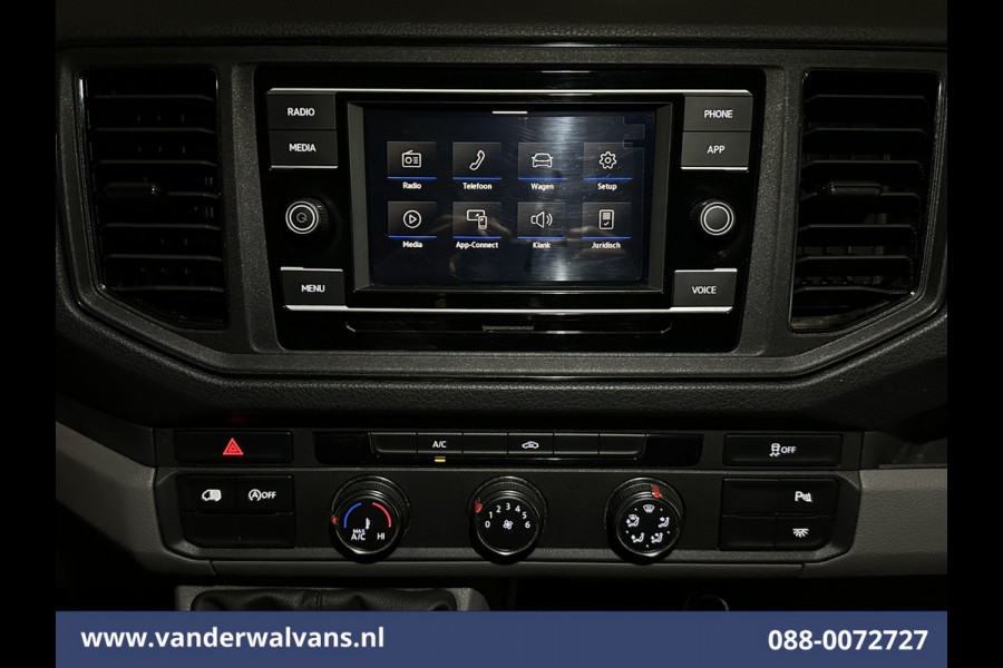 Volkswagen Crafter 2.0 TDI 141pk L3H2 L2H1 Euro6 Airco | Camera | Apple Carplay | Android Auto Parkeersensoren, Bijrijdersbank, 3000kg trekvermogen
