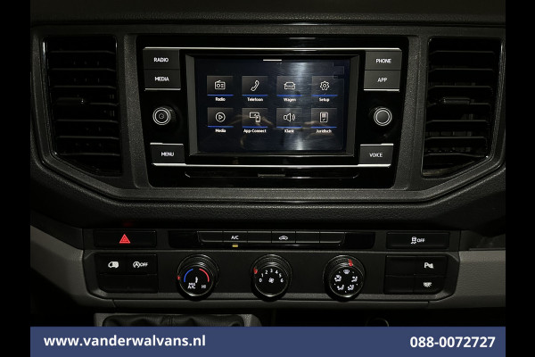 Volkswagen Crafter 2.0 TDI 141pk L3H2 L2H1 Euro6 Airco | Camera | Apple Carplay | Android Auto Parkeersensoren, Bijrijdersbank, 3000kg trekvermogen