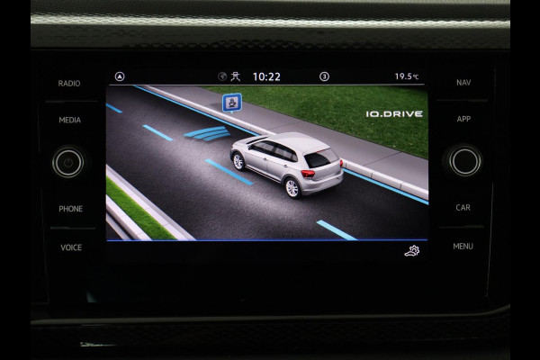 Volkswagen POLO 1.0 TSI Style | Stoelverwarming | Climate control | Carplay | Camera | Park assist | Bluetooth | Virtueel dashboard