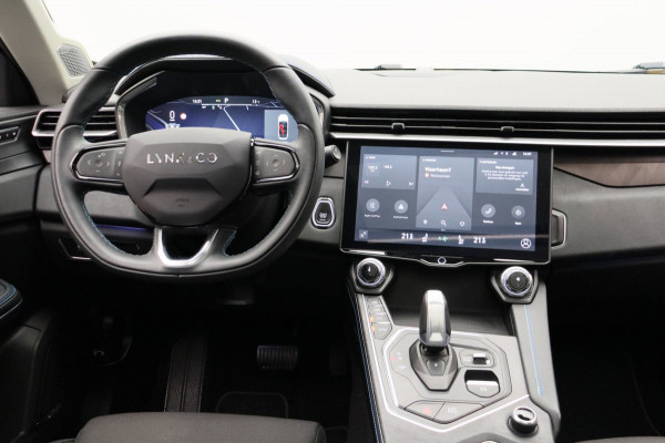 Lynk & Co 01 1.5 261PK Plug-in Hybrid Pano/dak Apple/Carplay Adaptive/Cruise