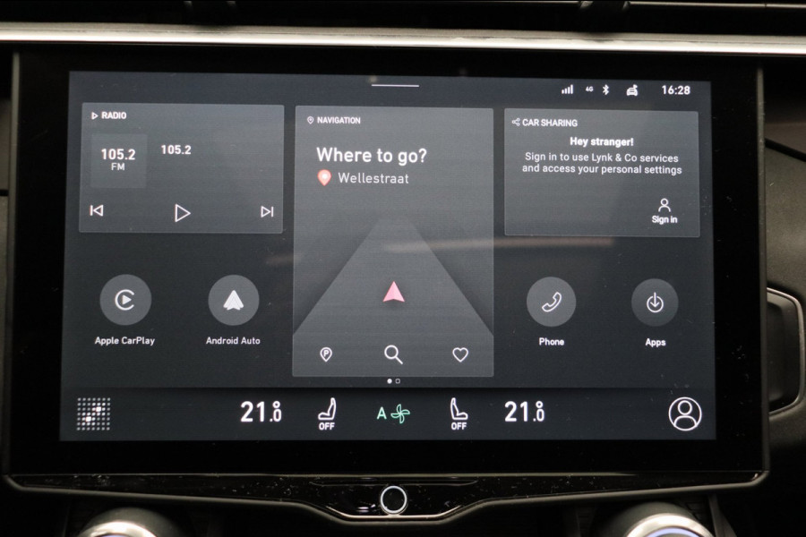 Lynk & Co 01 1.5 261PK Plug-in Hybrid Pano/dak Apple/Carplay Adaptive/Cruise