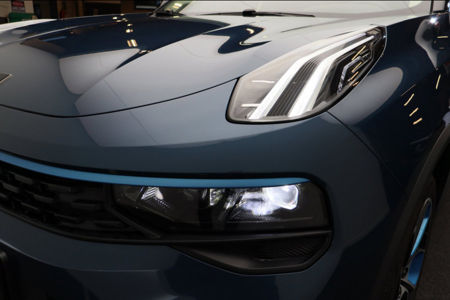 Lynk & Co 01 1.5 261PK Plug-in Hybrid Pano/dak Apple/Carplay Adaptive/Cruise