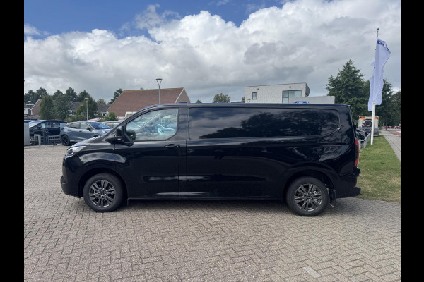 Ford E-Transit Custom 340 L2H1 Limited 71 kWh | SCI | 218pk | Laadvloer bescherming | 12-weg verstel- en verwarmbare AGR bestuurders- en passagiersstoel Laadvloer bescherming,12-weg verstel- en verwarmbare AGR bestuurders- en passagiersstoel | Trekhaakvoorbereiding | 17 inch lichtmetalen velgen (Carbonised Grey) | Driver Assistent Pack Ultimate | AGM accu | BEV 3-fase oplaadkabel (mode 3, 32A, 10m)