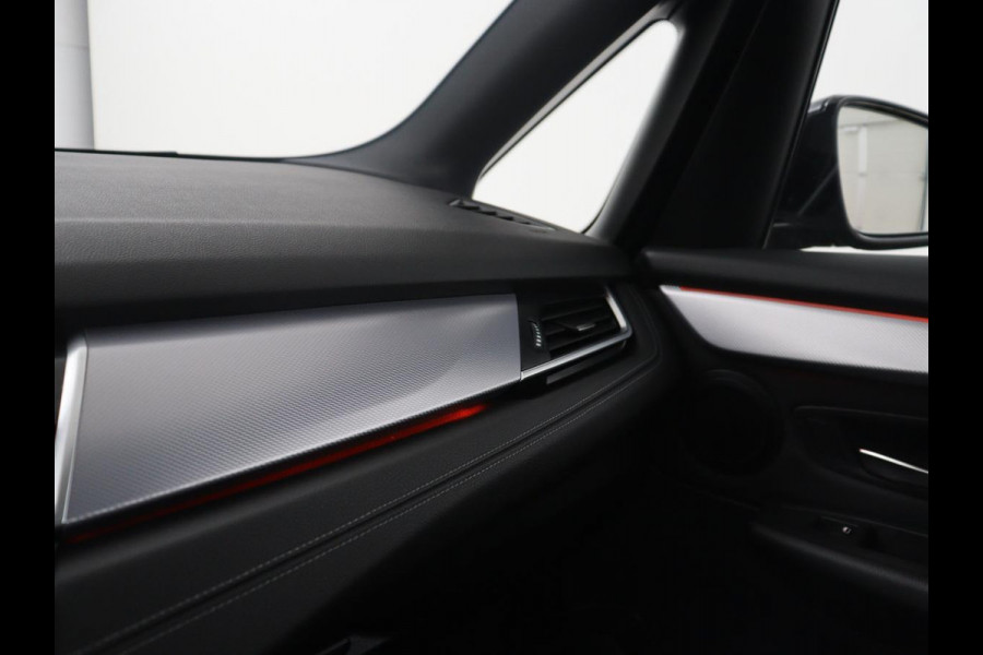 BMW 2 Serie Active Tourer 218i Executive Edition | Half leder | Cruise control | Head-up | Interieur verlichting | Navigatie | Bluetooth | Elektrische achterklep | Trekhaak
