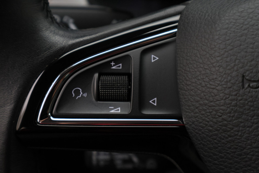 Škoda Kamiq 1.0 TSI Business Edition Leer, Elektr. Stoel, Camera, ACC, Keyless, Virtual Cockpit, LED, PDC