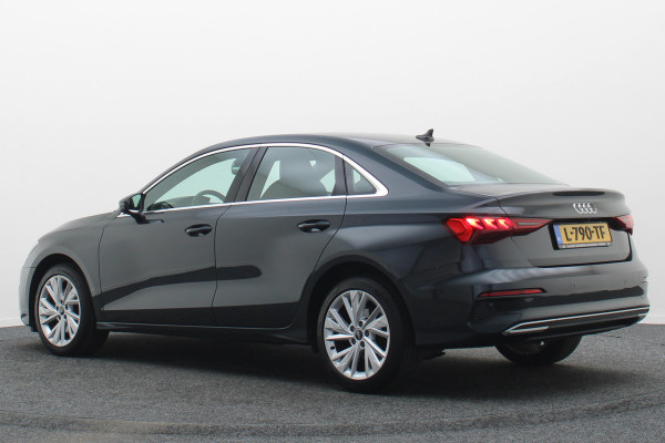 Audi A3 Limousine 35 TFSI Business edition Leer, Matrix LED, Camera, Apple Carplay, Virtual Cockpit, PDC