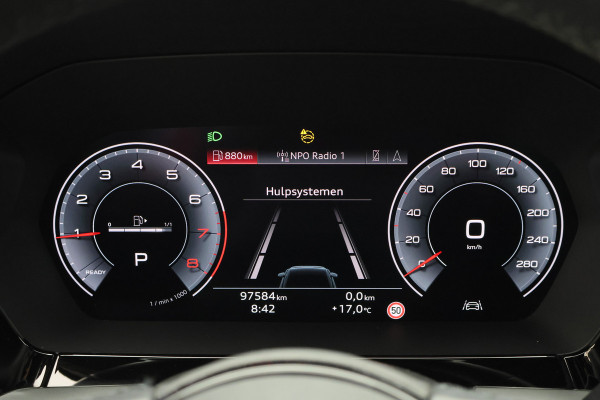 Audi A3 Limousine 35 TFSI Business edition Leer, Matrix LED, Camera, Apple Carplay, Virtual Cockpit, PDC