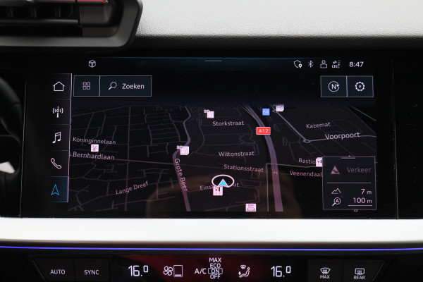 Audi A3 Limousine 35 TFSI Business edition Leer, Matrix LED, Camera, Apple Carplay, Virtual Cockpit, PDC