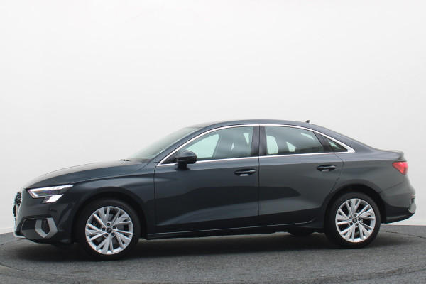 Audi A3 Limousine 35 TFSI Business edition Leer, Matrix LED, Camera, Apple Carplay, Virtual Cockpit, PDC