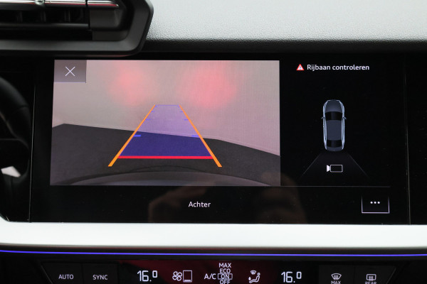 Audi A3 Limousine 35 TFSI Business edition Leer, Matrix LED, Camera, Apple Carplay, Virtual Cockpit, PDC