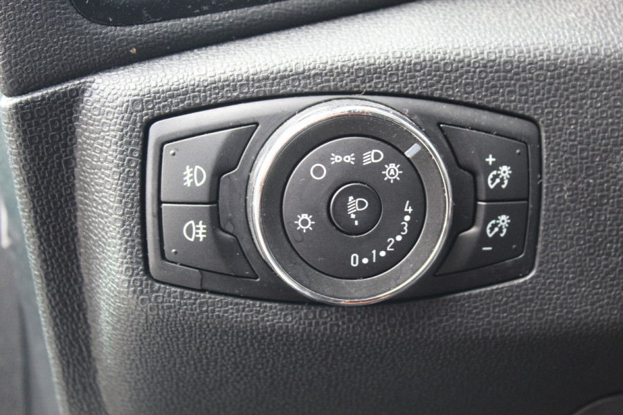 Ford EcoSport 1.0 EcoBoost ST-Line , 125pk , Mooie Hoogzitter Climate control , Cruise control , Achteruitrijcamera Stoel,Stuur en Voorruitverwarming , Bluetooth , Navigatie