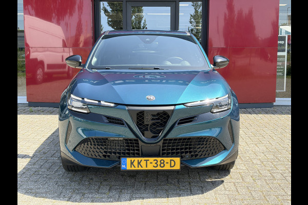 Alfa Romeo junior 1.2 Turbo Hybrid Ibrida Speciale | Pack Techno | Adas | Stoelverwarming | Electrische kofferklep | Camera achter | Apple Carplay