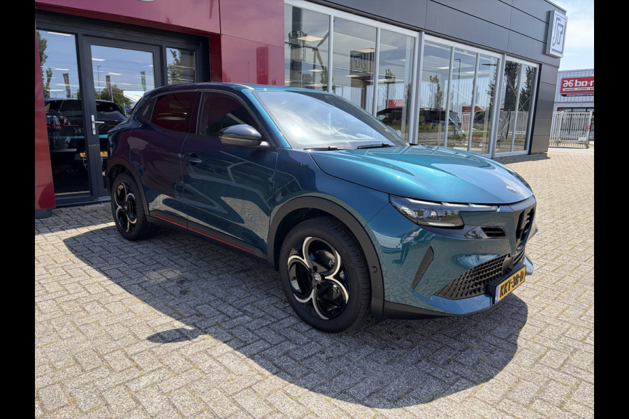 Alfa Romeo junior 1.2 Turbo Hybrid Ibrida Speciale | Pack Techno | Adas | Stoelverwarming | Electrische kofferklep | Camera achter | Apple Carplay