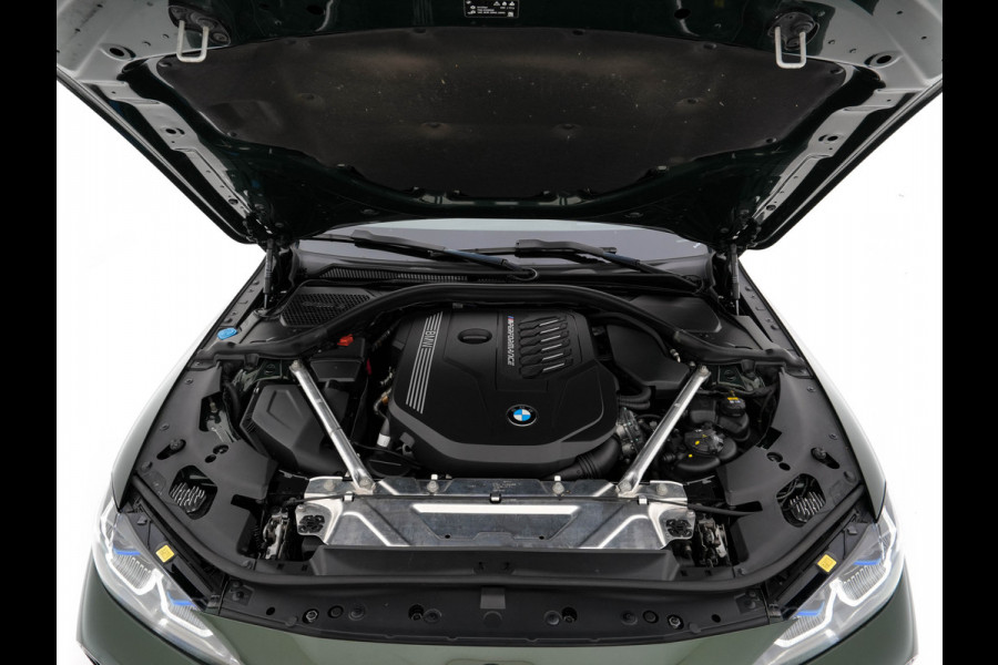 BMW 4 Serie Cabrio M440i xDrive High Executive (INCL-BTW) *LEATHER | LASER-LED | MEMORY-PACK | DIGI-COCKPIT | KEYLESS | HIFI-SOUND | SHIFTPADDLES | CAMERA | DAB | NAVI-FULLMAP | AMBIENTLIGHT | HEAD-UP | TOWBAR | 19''ALU*