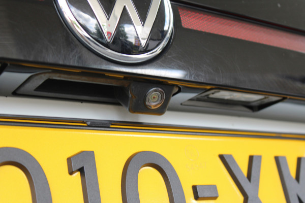 Volkswagen T-Cross 1.0 TSI Life Business | Achteruitrijcamera | Trekhaak | Adaptieve cruise